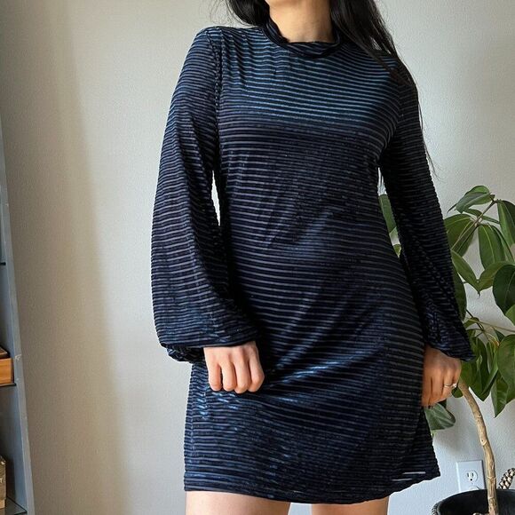 lulus Ticket to Chic Navy Blue Striped Velvet Balloon Sleeve Dress Medium - Picture 3 of 9
